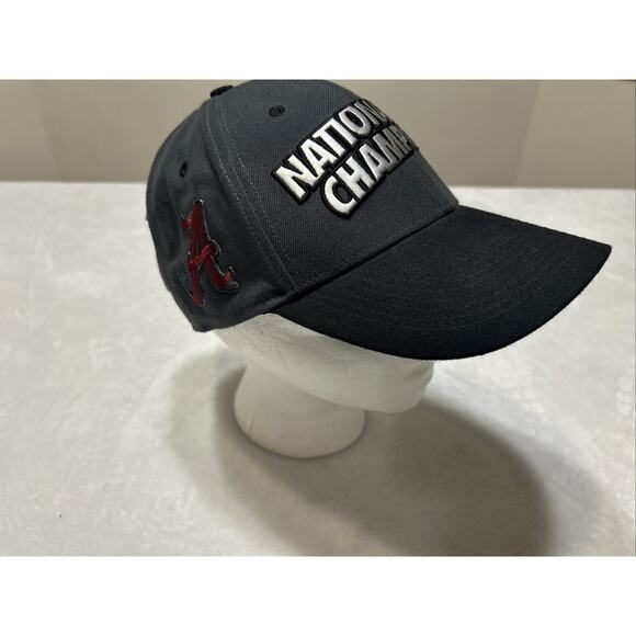 Nike Alabama Crimson Tide Football 2012 National Champions Locker Room Hat - Picture 1 of 6